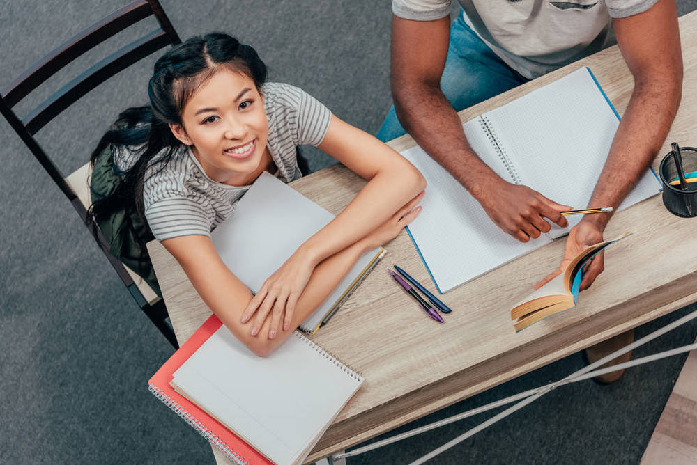 交谊舞必须男女吗